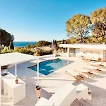 Iconique Et Calme Absolu Pour 1 A 10 Personnes Villa