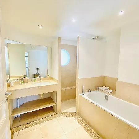 Villa Oasis Chic & Zen, Villa D'Exception Pour 1 A 11 Personnes