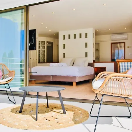 Oasis Chic & Zen, Villa D'Exception Pour 1 A 11 Personnes Cassis